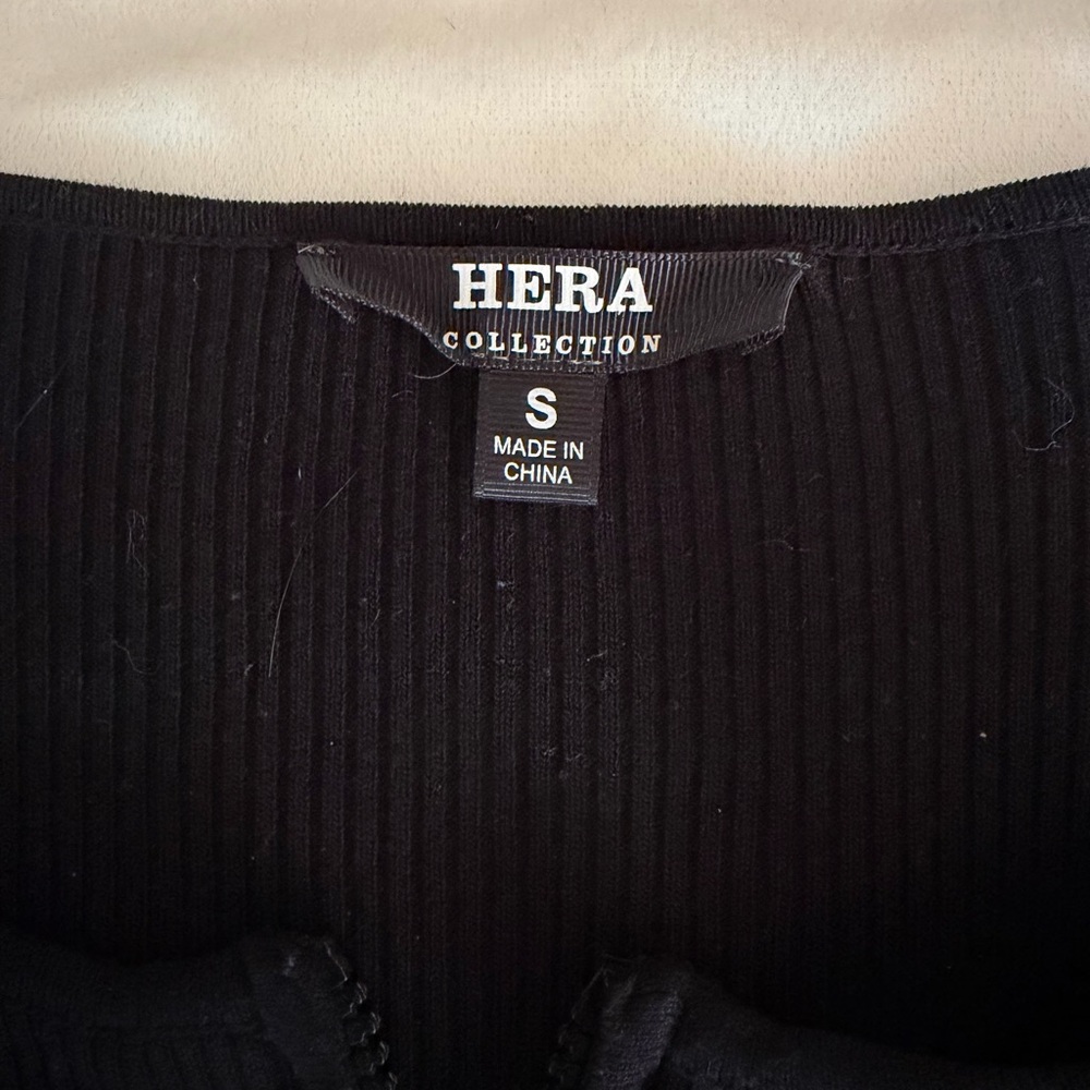 Hera Collection Black Ribbed Top - Picture 3 of 5
